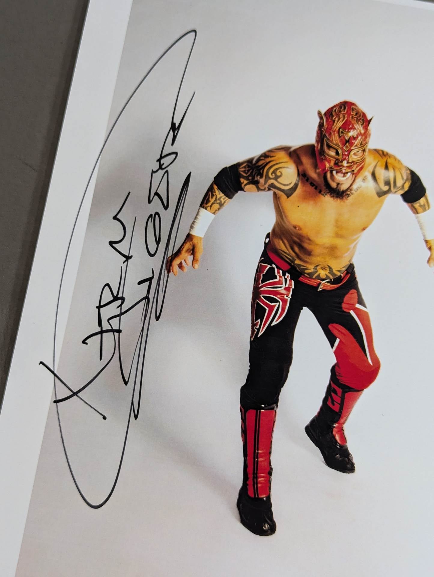 Extreme Tiger hand signed autograph  Pro-Photo (A-1)
