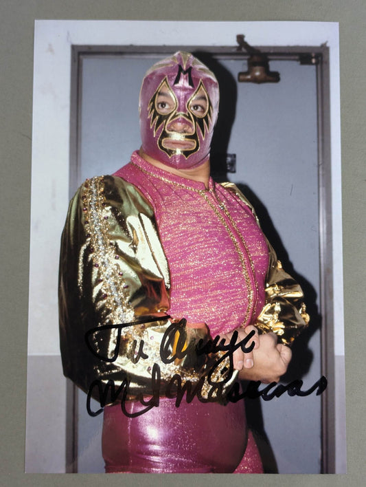 Mil Mascaras  hand signed autograph Pro-Photo (A-2)