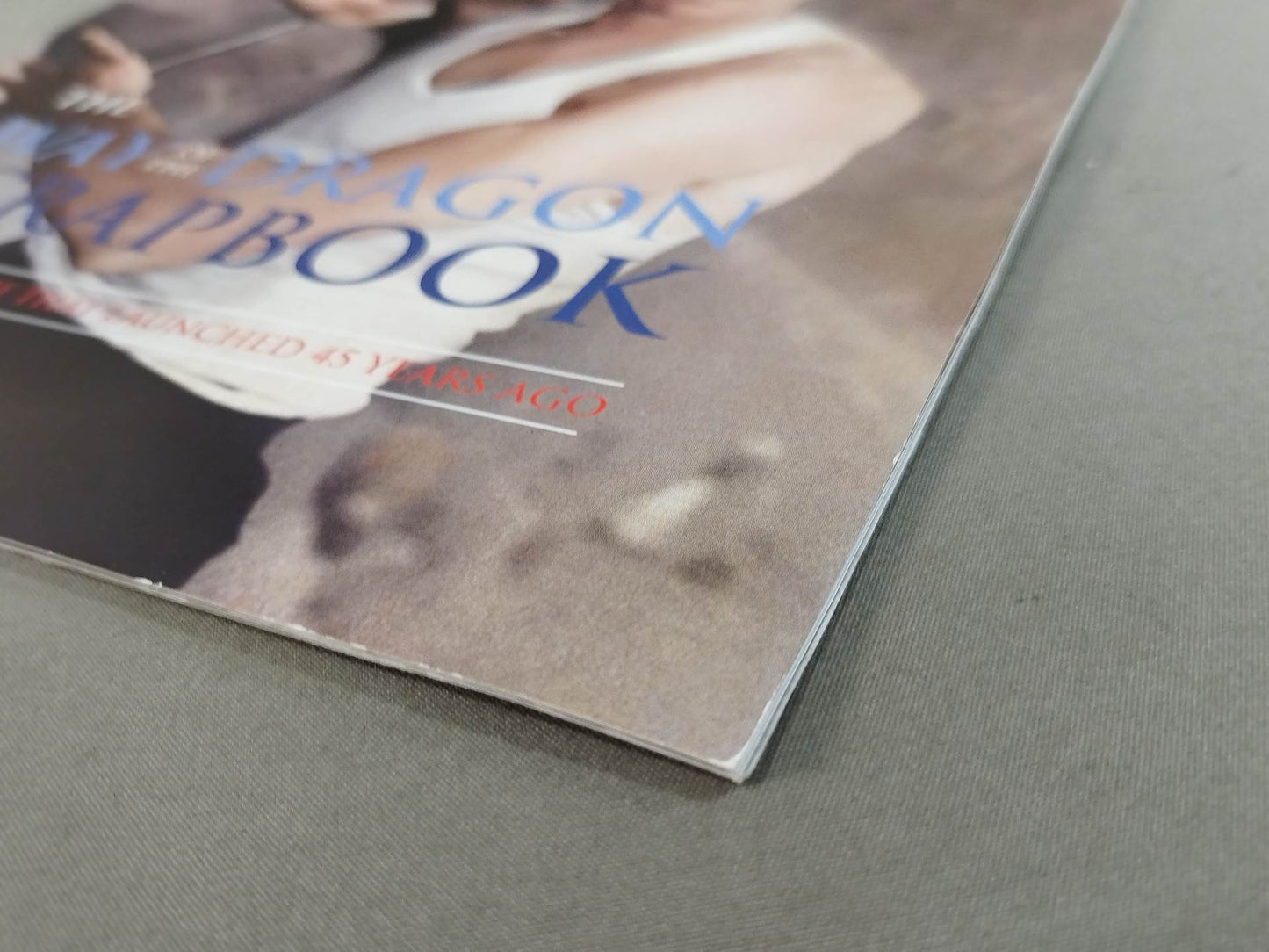BRUCE LEE FOREVER：THE WAY OF THE DRAGON SCRAPBOOK