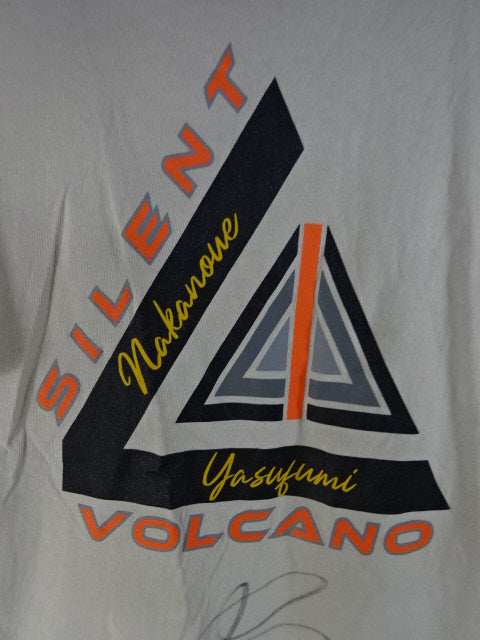 【直筆サイン入り】中之上靖文  SILENT VOLCANO Tシャツ②(ベージュ)