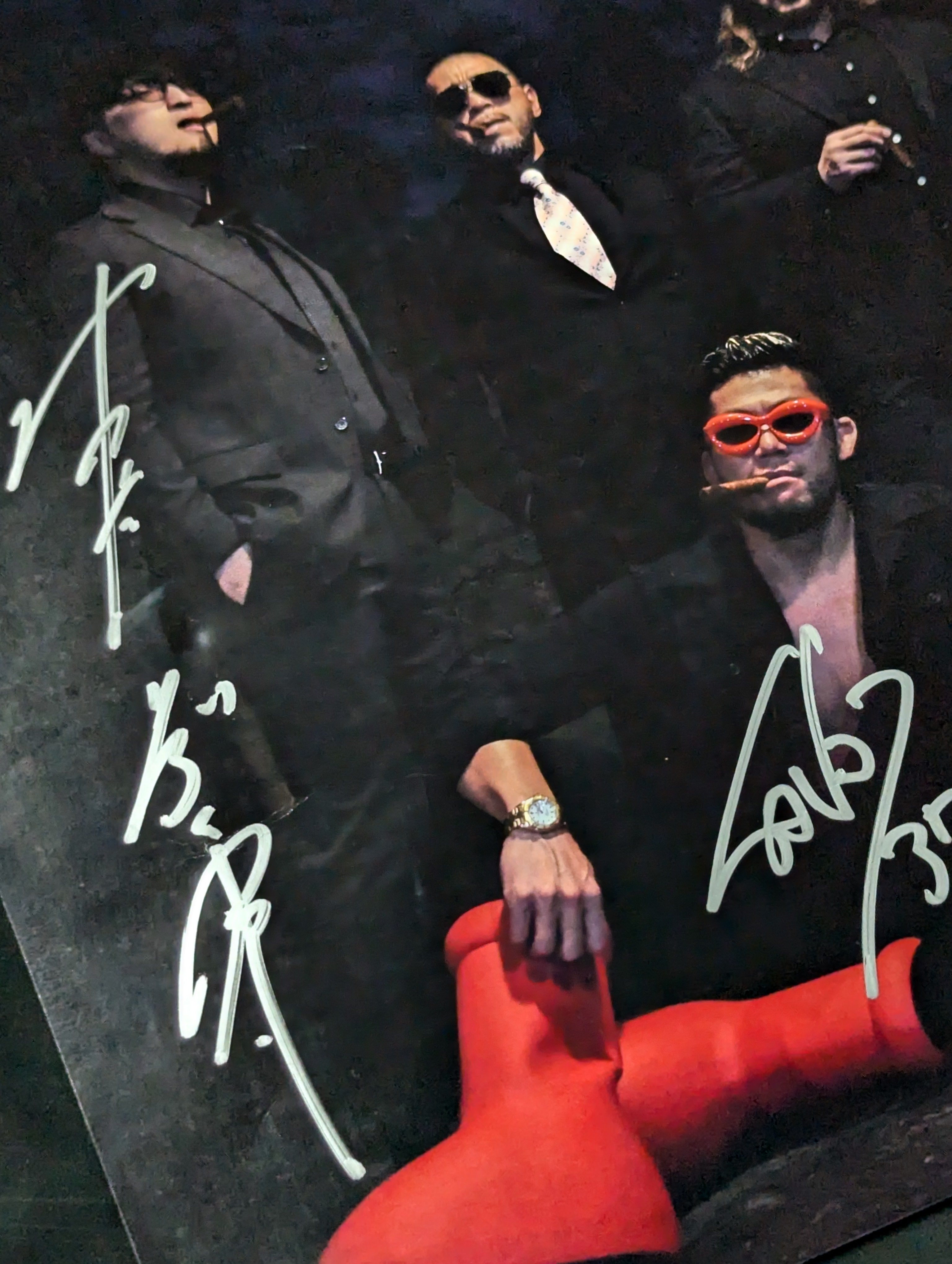 新日本プロレス 闘魂ショッピング限定 HOUSEOFTORTURE ポートレート 7選手直筆サイン入り】 HOUSE OF TORTURE ポートレート – 闘道館