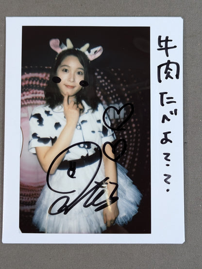 小坂井ゆりえ 直筆サイン入りチェキ(A-1)
