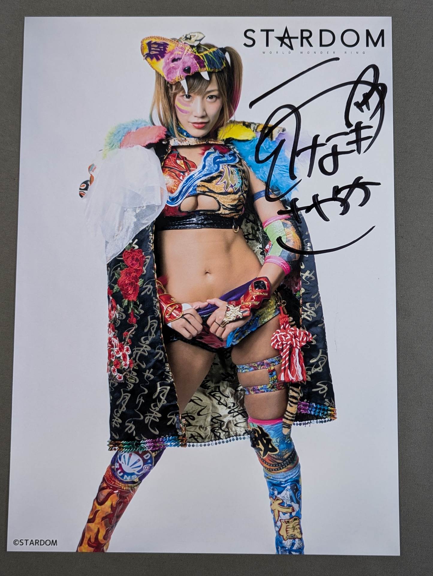 UNAGI SAYAKA  hand signed autograph  Starda Pro-Photo  (L-8)