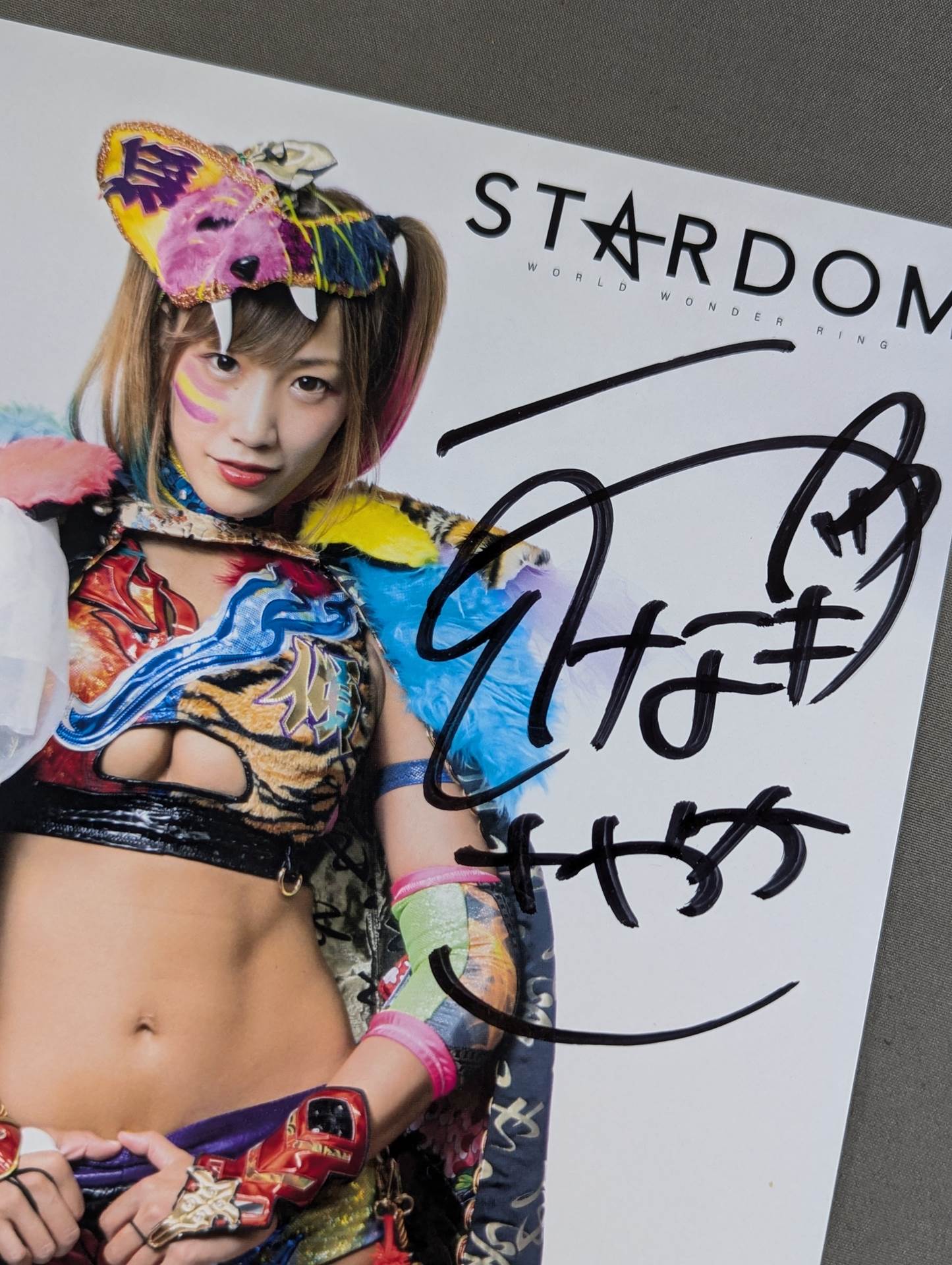スターダム ウナギサヤカ 手形入りサイン色紙 ウナギ・サヤカ 直筆サイン入り スターダムポートレート(L-8