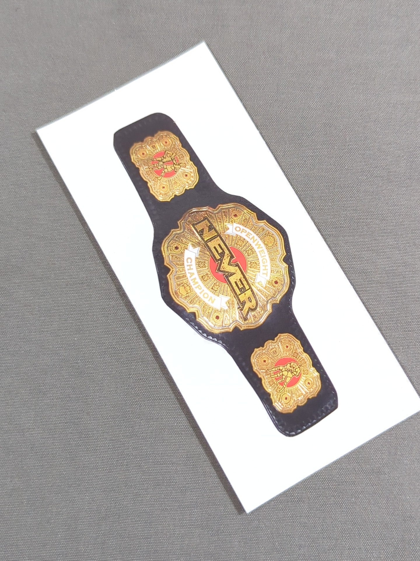 ★非売品★ 新日本プロレス「NEVER無差別級ベルト」ステッカー