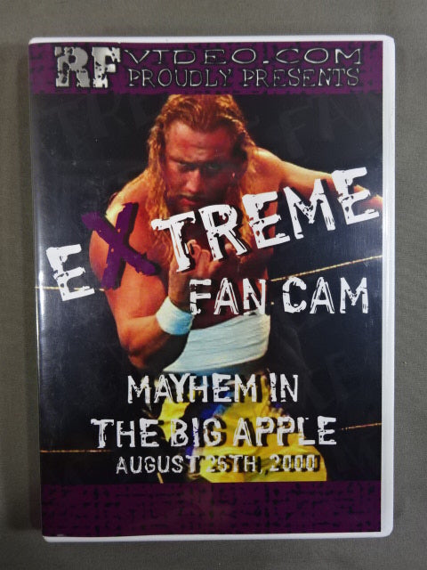 EXTREME FAN CAM 8/26/2000 ★MAYHEM IN THE BIG APPLE★
