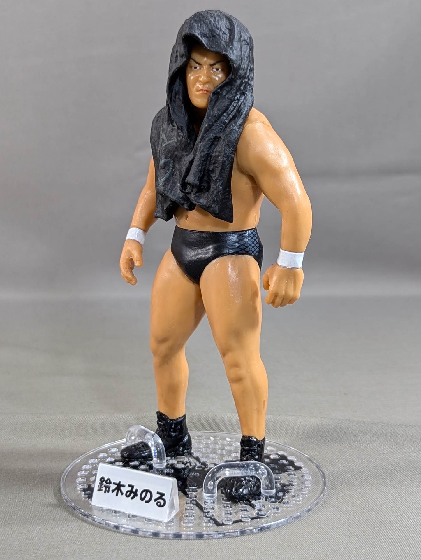 鈴木みのる 黒コスチュームver フィギュア 新日本プロレス パンクラス 鈴木実 鈴木みのる(黒シューズ・黒タオル) – 闘道館