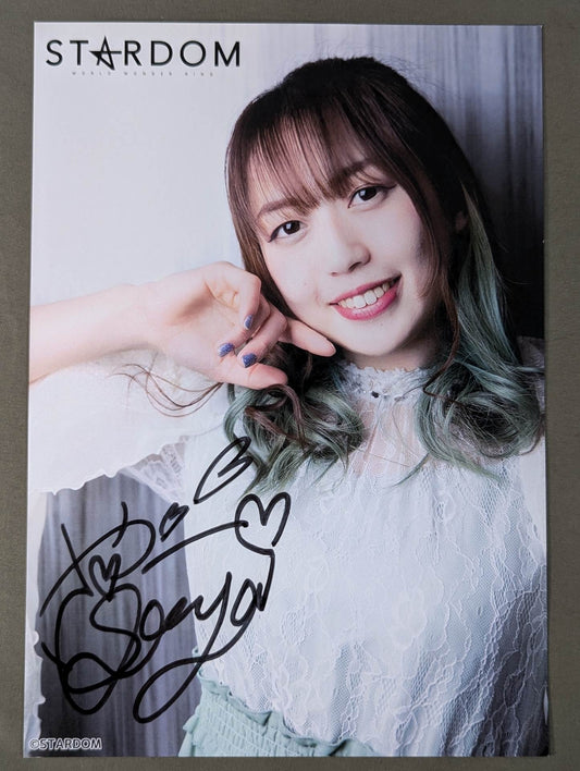 上谷沙弥 直筆サイン入り スターダムポートレート(Q-5)