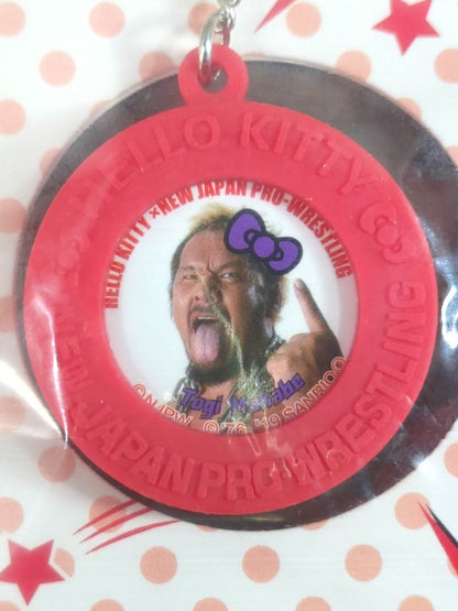 ★ハローキティ×真壁刀義★ 缶バッジ＆ホルダー