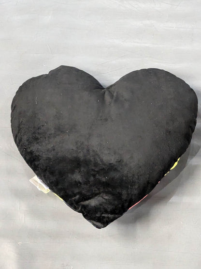 Ebessan  Heart Cushion