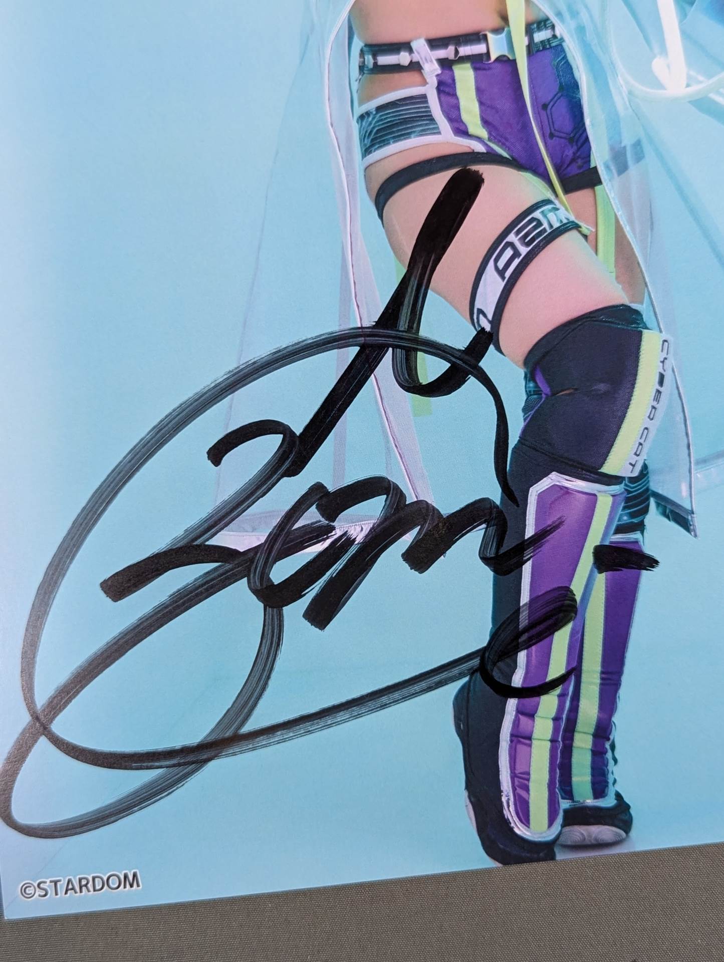 スターダム AZM選手  アクリルスタンド、直筆サインカードのセット スターダム✪STARDOM on X: 