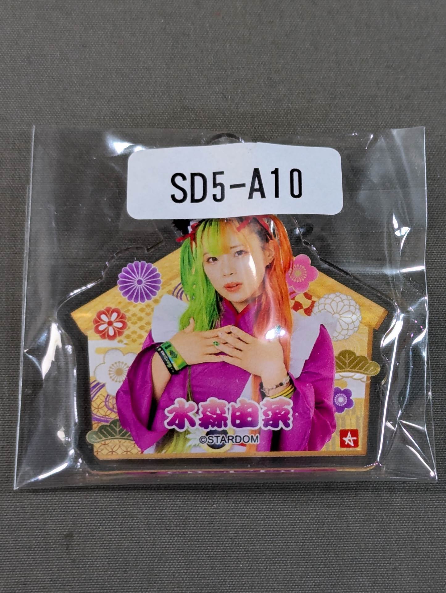 Yuna Mizumori  STARDOM×Webpon Ema Acrylic Keychain