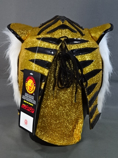 SUPER CACAO(NOSAWA論外) Autographed Mask. SUPER CACAO(NOSAWA論外) Autographed Mask.