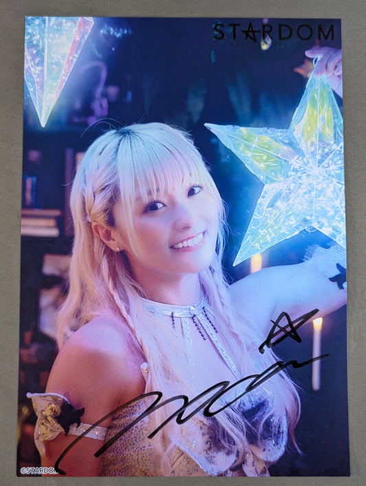 なつぽい 直筆サイン入り スターダムポートレート(L-8)
