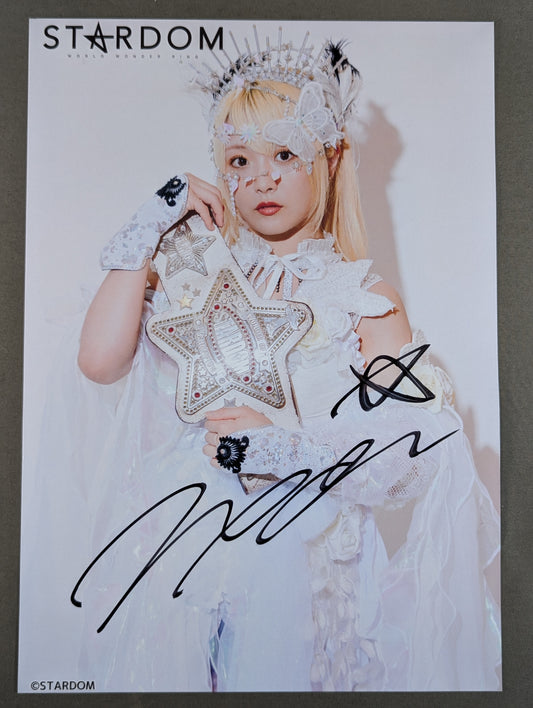 なつぽい 直筆サイン入り スターダムポートレート(M-3)