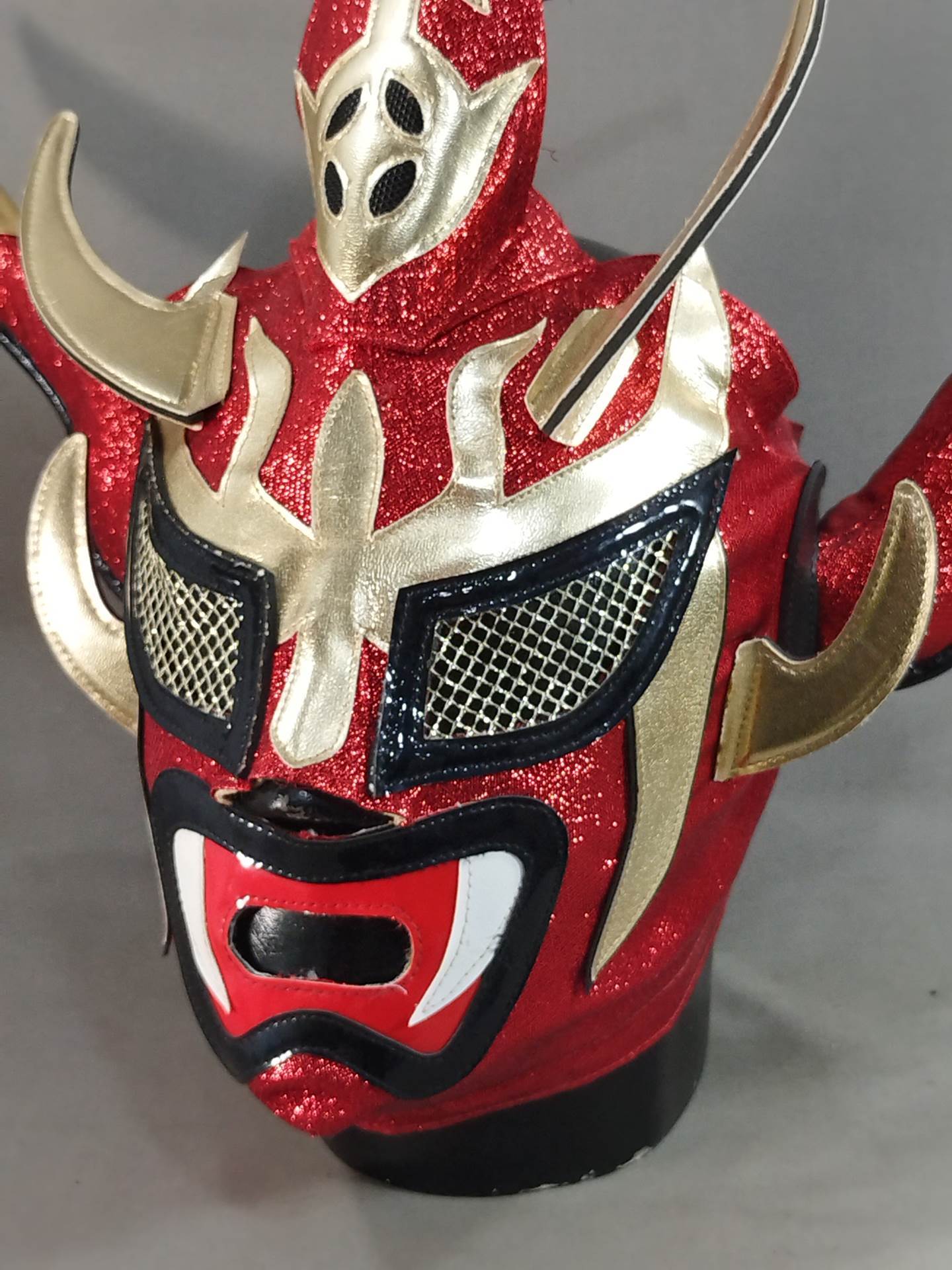 獣神サンダーライガー