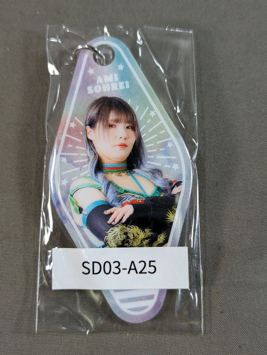 Ami Sohrei  STARTOM× Webpong Acrylic Motel Key Chain