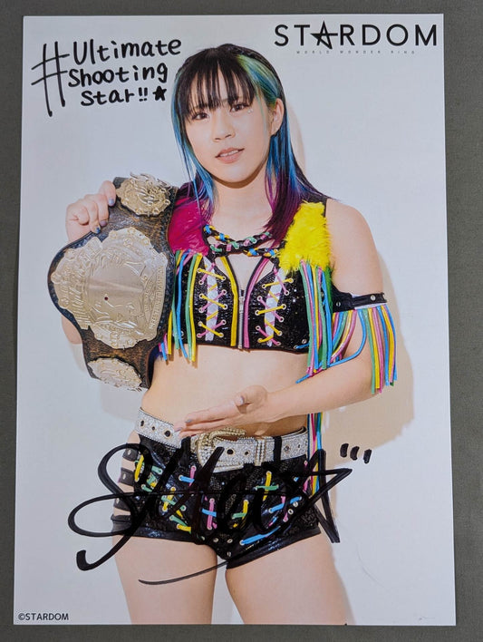星来芽依 直筆サイン入り スターダムポートレート(A-4)