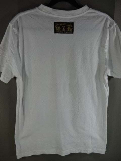 オカダ・カズチカ×ガッツ・ダイナマイト・キャバレーズ コラボTシャツ①(ホワイト)