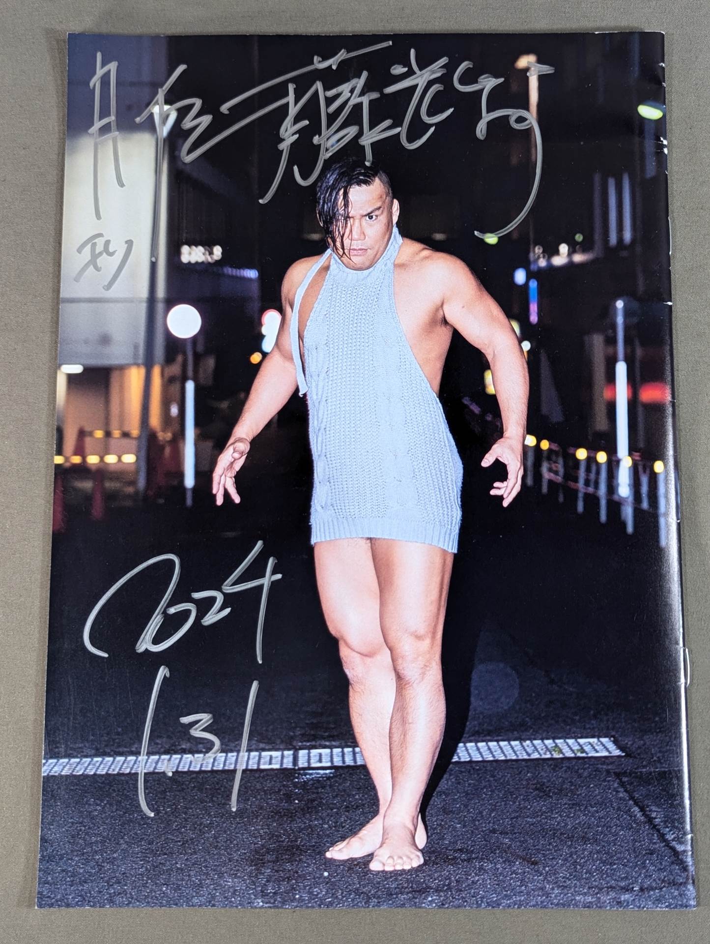 【hand signed autograph】 Hikaru Sato Photo  Collection "Monthly Hikaru Sato "