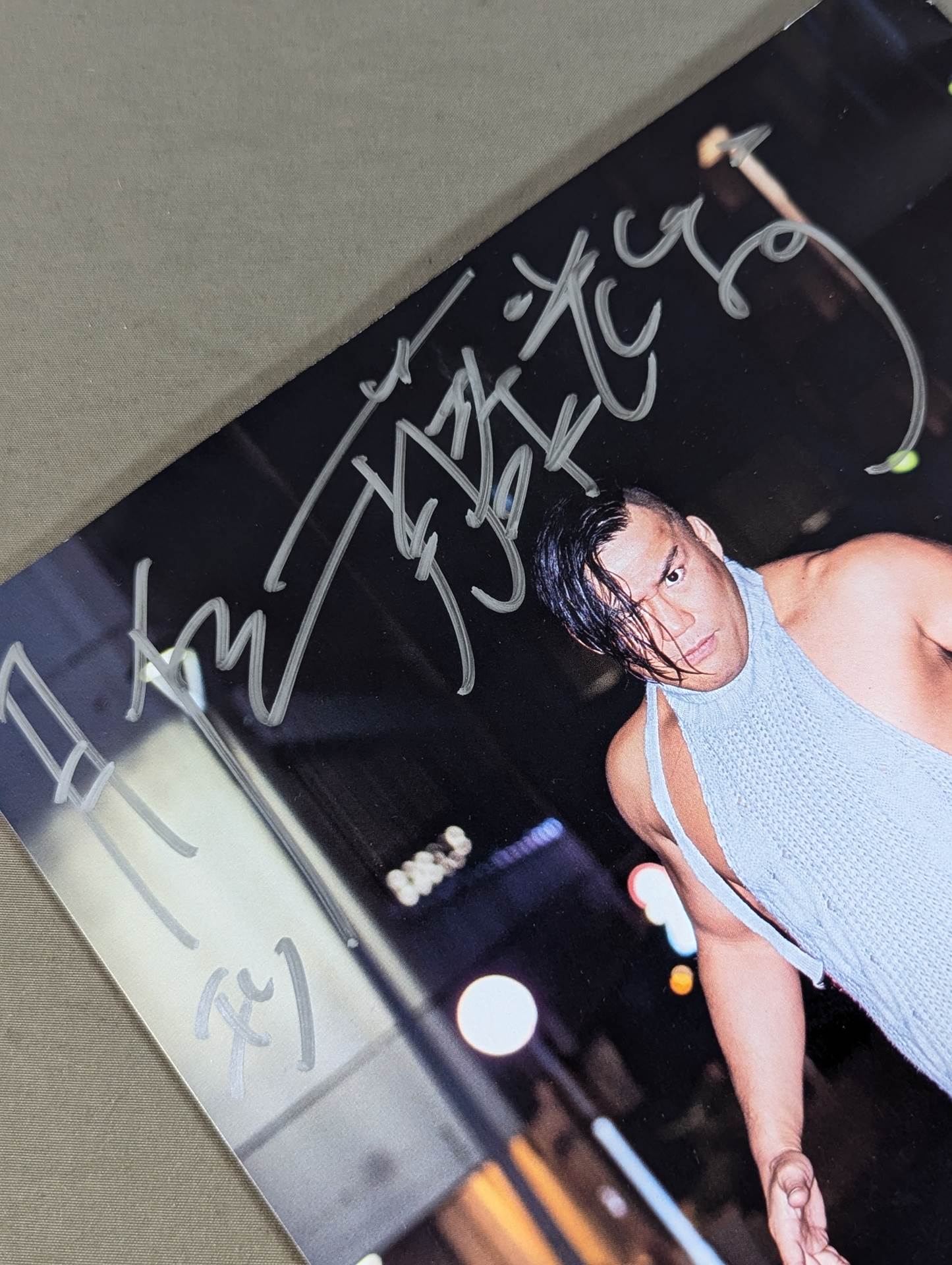 【hand signed autograph】 Hikaru Sato Photo  Collection "Monthly Hikaru Sato "