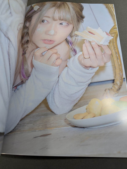 【hand signed autograph】 Tam Nakano photo gallery Twilight (Premium ver.)