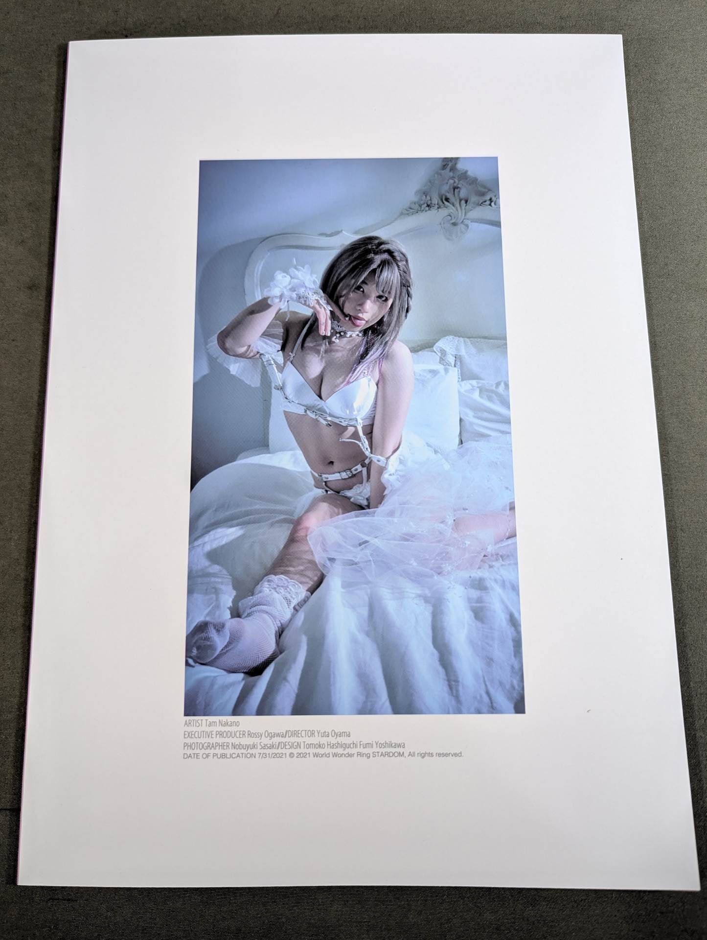 【hand signed autograph】 Tam Nakano photo gallery Twilight (Premium ver.)