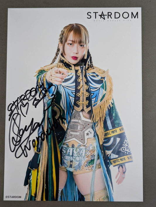 上谷沙弥 直筆サイン入り スターダムポートレート(R-5)