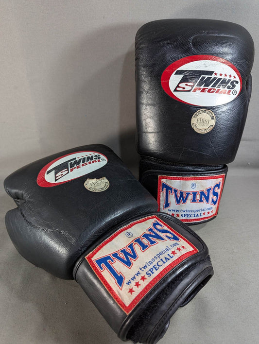 TWINS Boxing Gloves (Black)