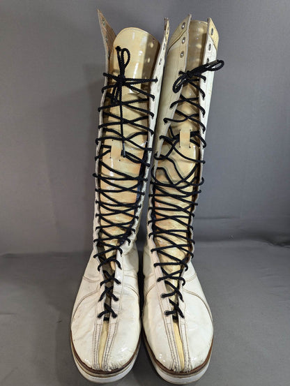 Pro-wrestling shoes