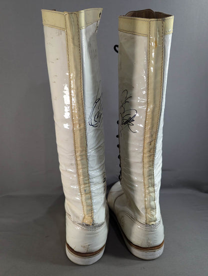 Pro-wrestling shoes