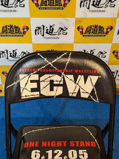 ECW「ONE NIGHT STAND 6.12.05」チェアー