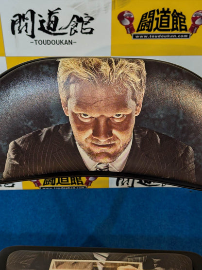 【クリス・ジェリコ 直筆サイン入り】WWE「ARMAGEDDON 2008」チェアー