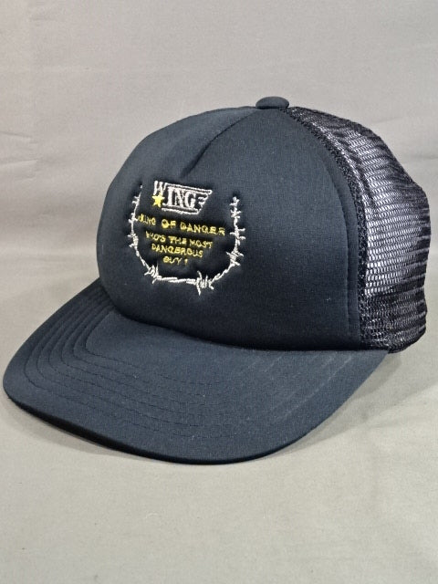 W☆ING KING OF DANGER Mesh Cap (1) (Black)