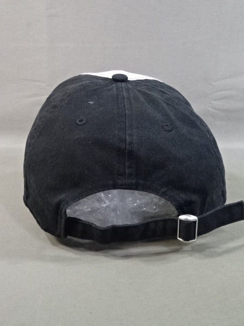 アレクサ・ブリス×NEW ERA キャップ