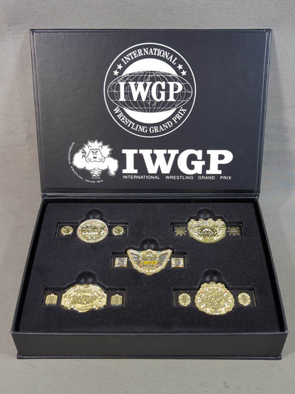 IWGP CHAMPION BELT ピンズコレクション(全5種)