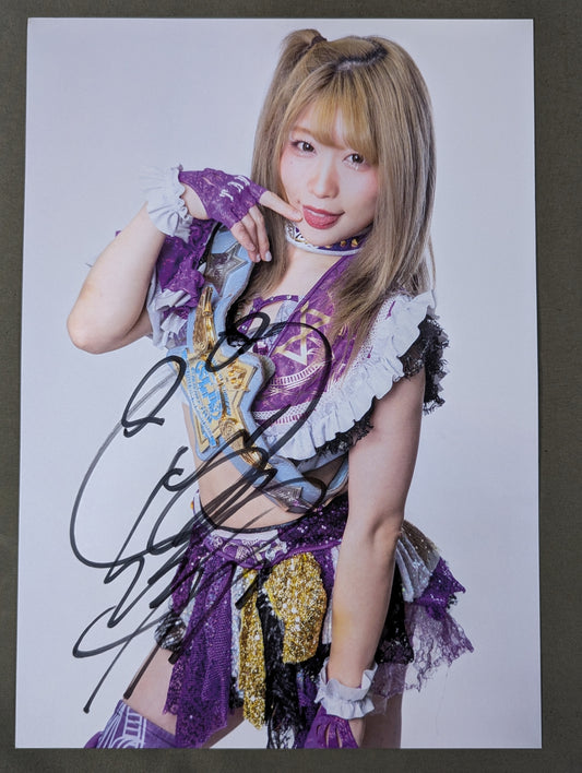 中野たむ 直筆サイン入り スターダムポートレート(Z-4)