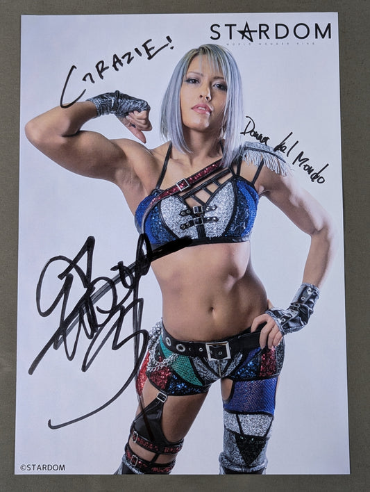 Giulia  hand signed autograph  Starda Pro-Photo (C-1)