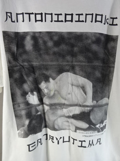 アントニオ猪木× JUNKROBBER Tシャツ①(ホワイト）