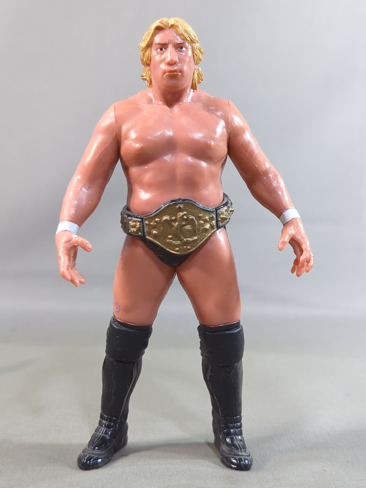 新日本プロレス『高山善廣(NWFヘビー級チャンピオン)初版フィギュア』 新日本プロレス『高山善廣(NWFヘビー級チャンピオン)初版