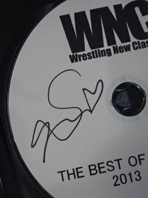 【朱里 直筆サイン入り】WNC THE BEST OF SYURI 2013