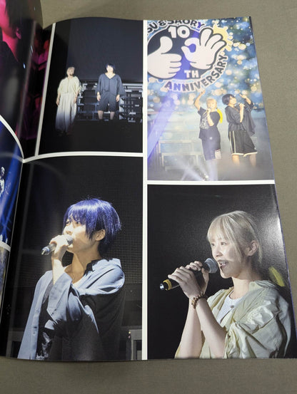 [2 fighters hand signed autograph Natsu & Saori are here. You're here. 10th Anniversary ~ Our Footprints ~ Tournament FOTO BOOK