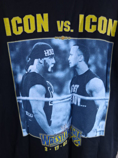 レッスルマニア18 ハリウッド・ハルク・ホーガンvsザ・ロック ピクチャーTシャツ(WWE)