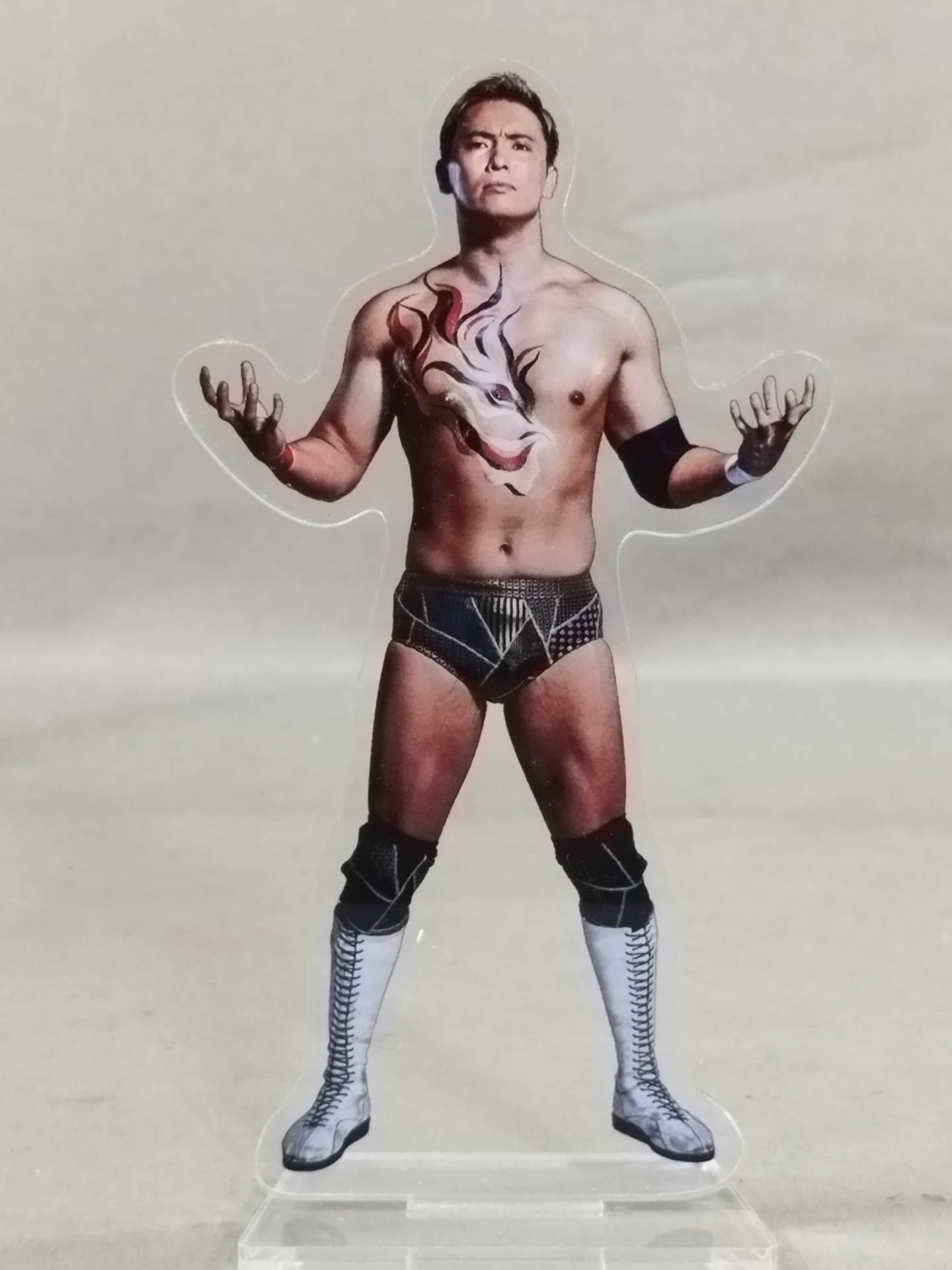 ★新日本プロレス×ボディアート★ オカダ・カズチカ アクリルスタンド