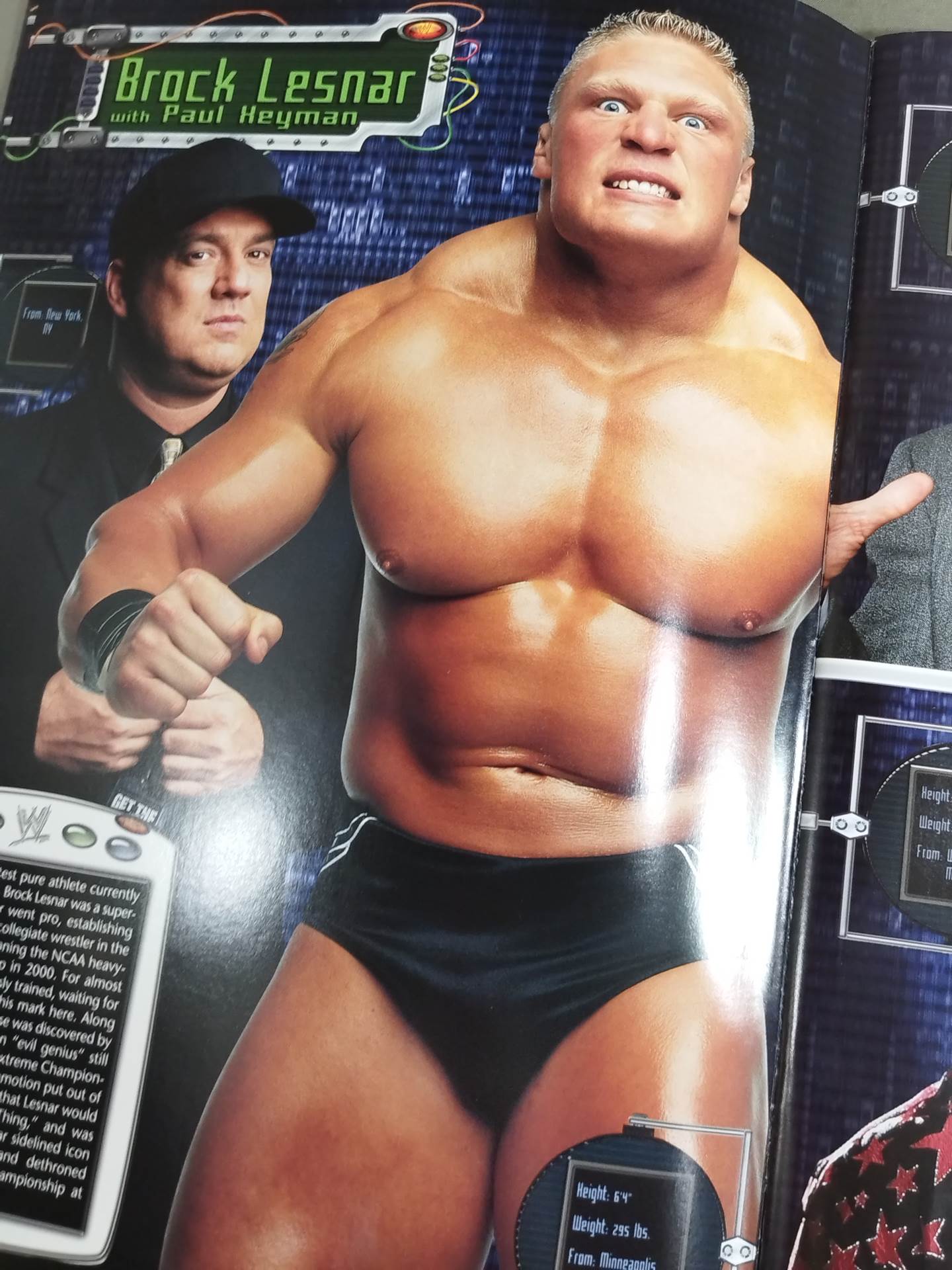WWE OFFICIAL SOUVENIR PROGRAM 2002