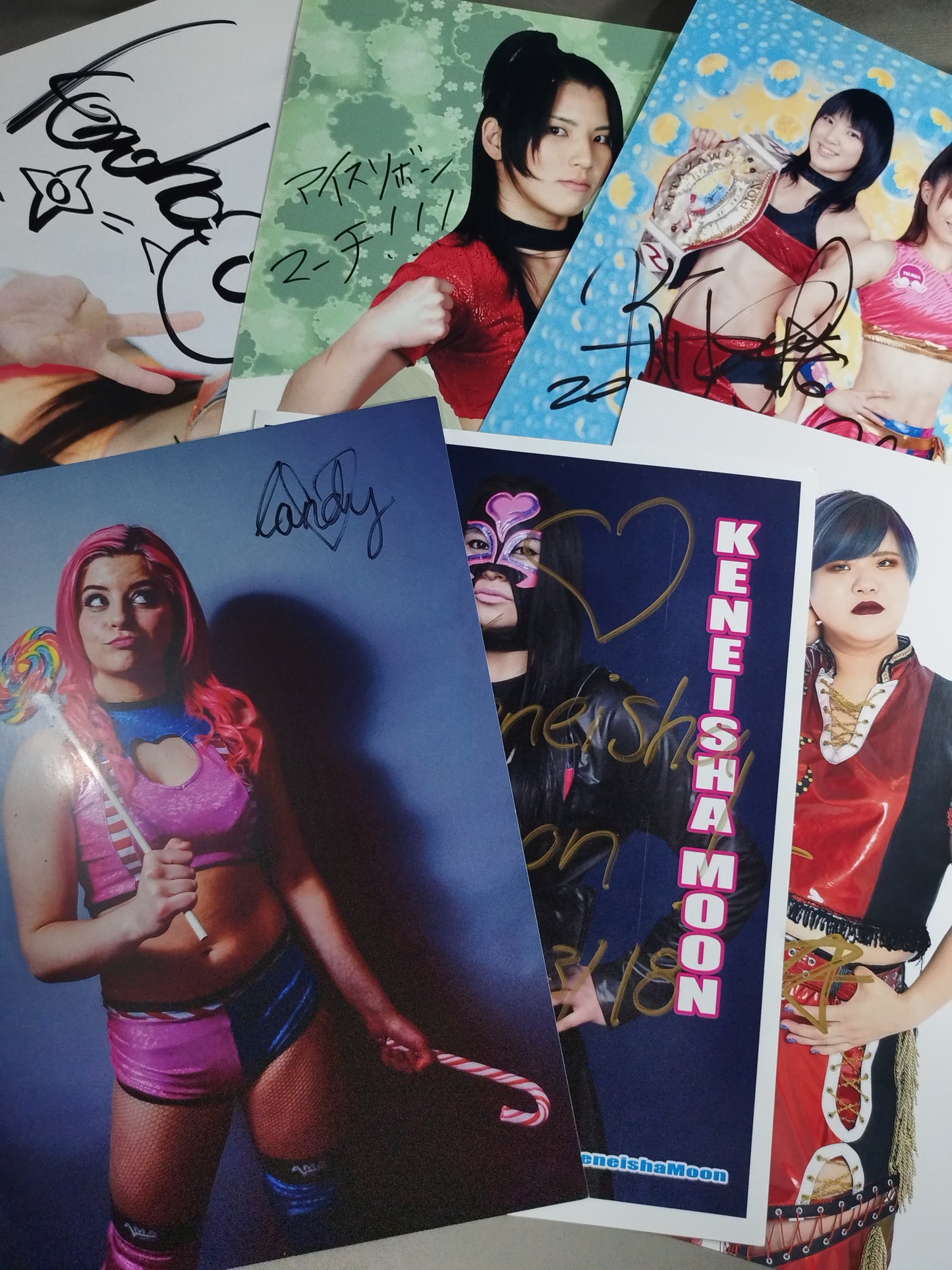 Women's Pro Wrestling  hand signed autograph Pro-Photo  Sets(1)