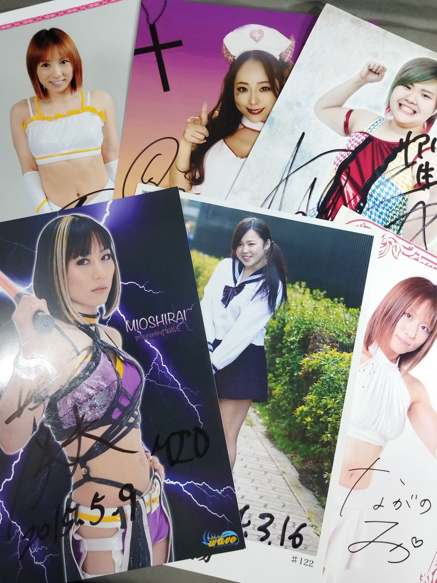 Women's Pro Wrestling  hand signed autograph Pro-Photo  Sets(2)