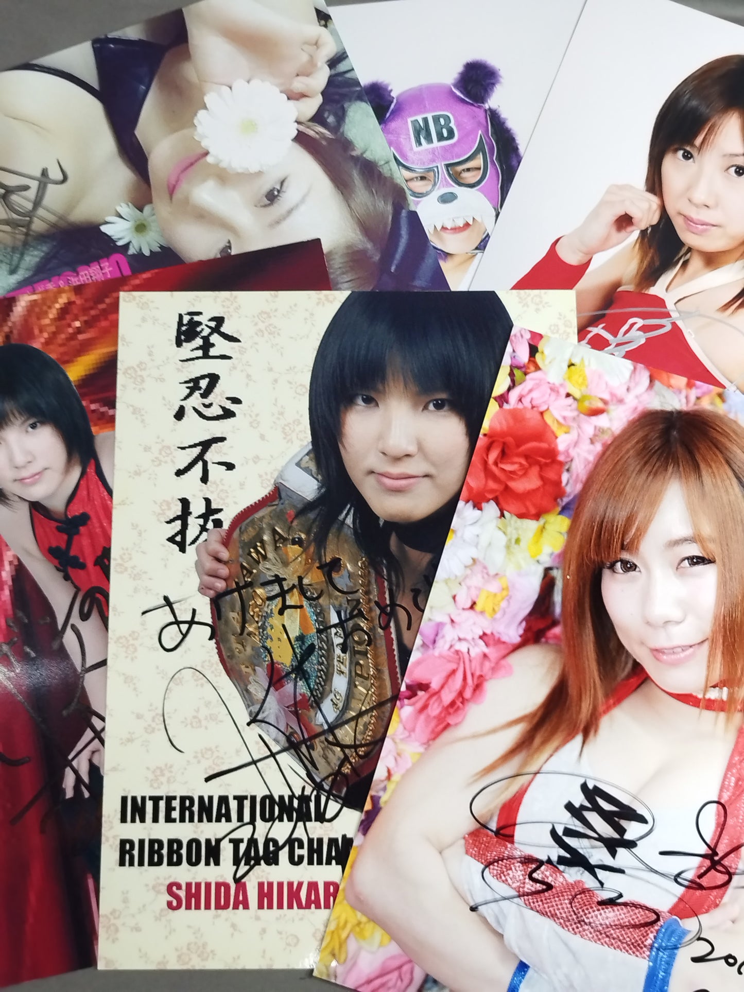Women's Pro Wrestling  hand signed autograph Pro-Photo  Sets(2)