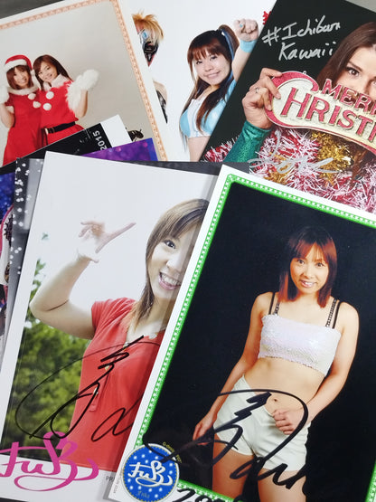 Women's Pro Wrestling  hand signed autograph Pro-Photo  Sets(2)