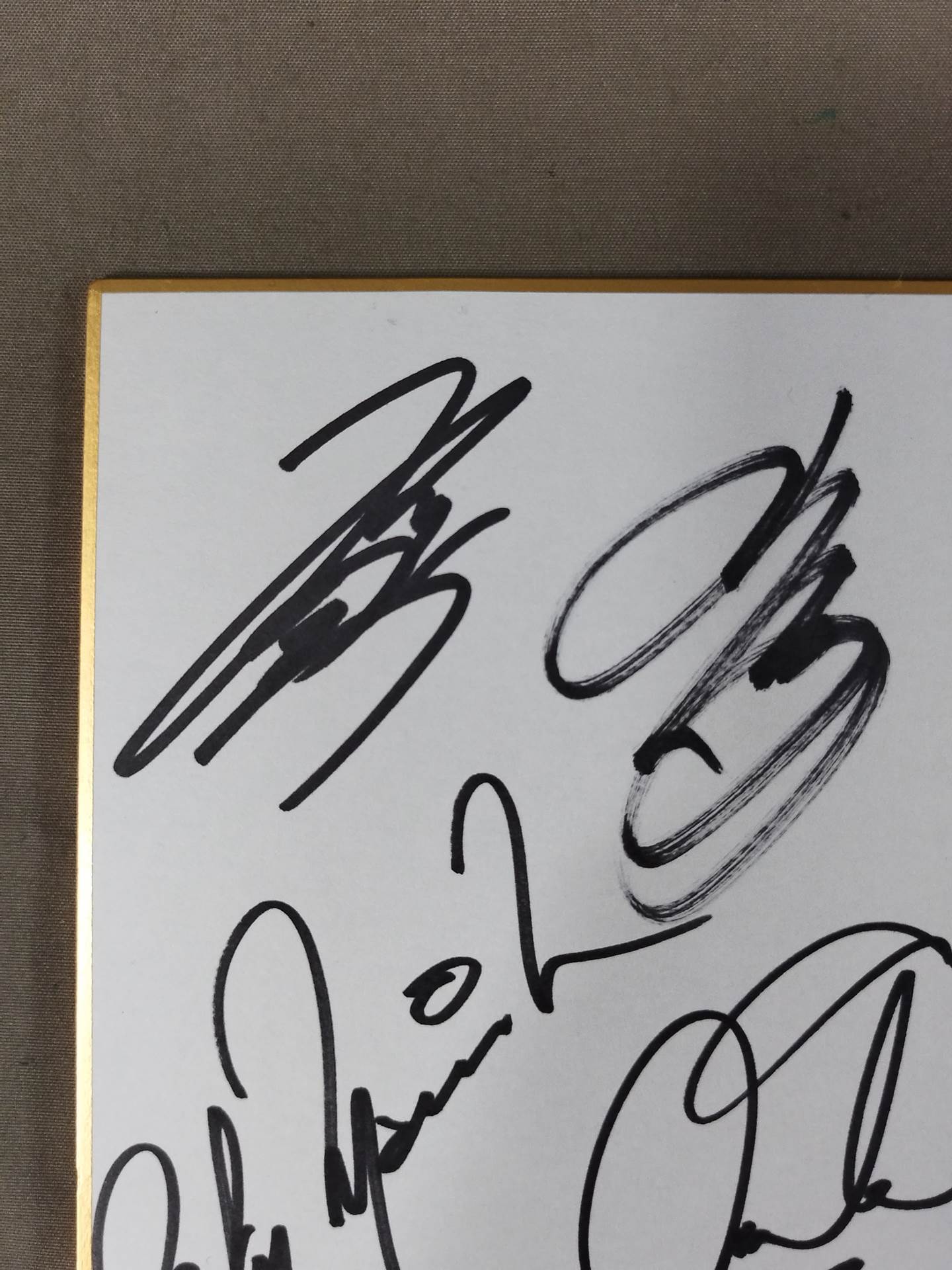 NOAH 17 fighters  note (with logo sticker)